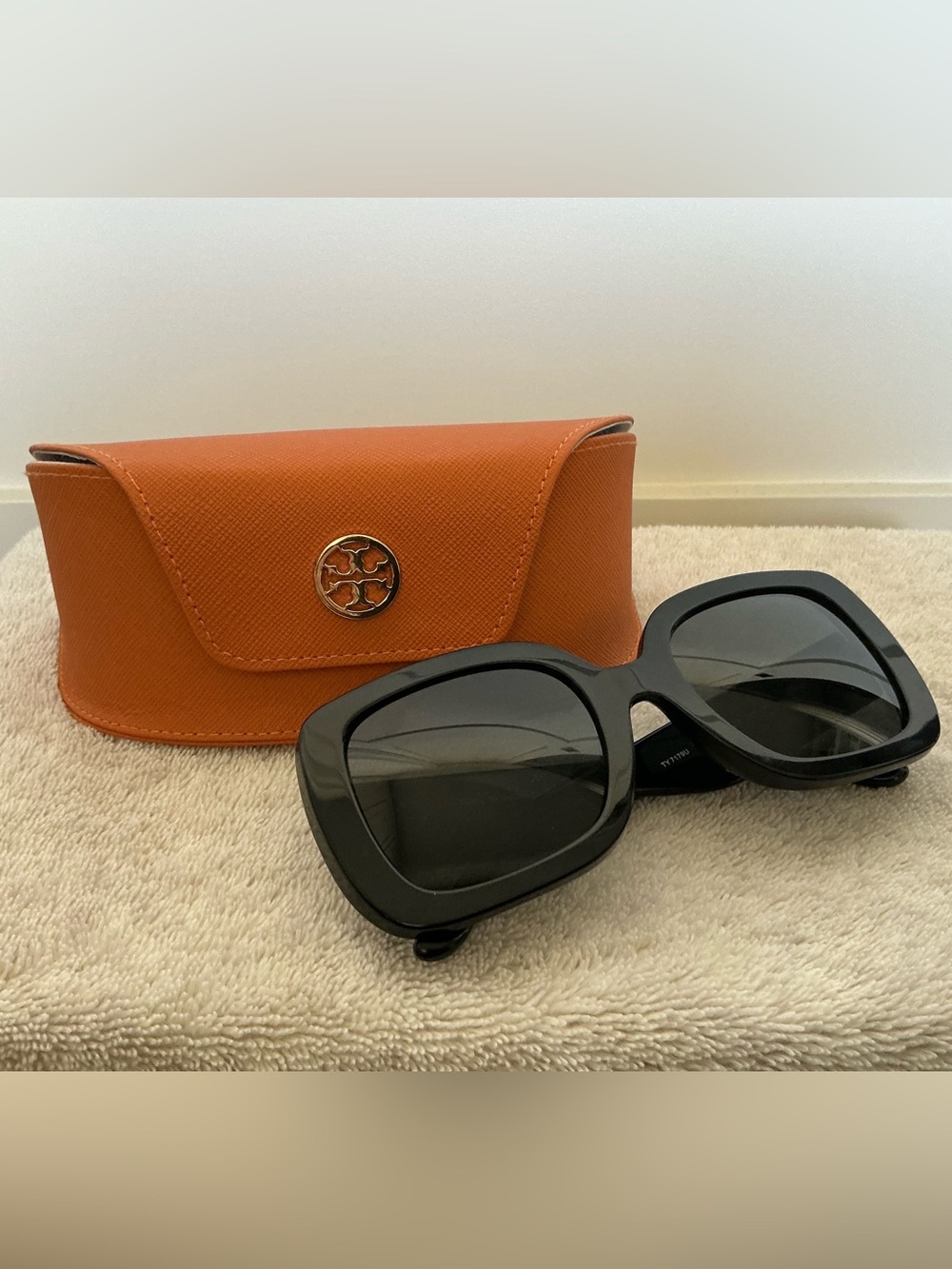 Tory Burch Black Square Sunglasses with Orange Logo Case